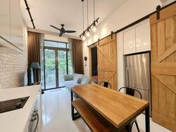 The Skywoods (D23), Condominium #490923121